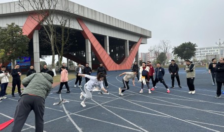 以赛强师能 护航两小时——乐山市五通桥区体育教师技能竞赛赋能体教融合新实践-实心黑点怎么输入